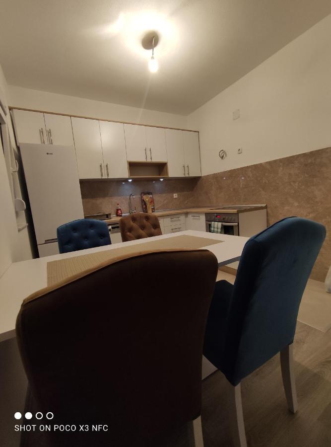 Nevesinje Apartman Deric מראה חיצוני תמונה