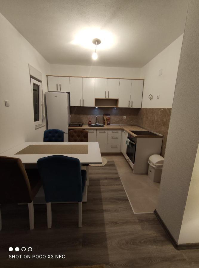 Nevesinje Apartman Deric מראה חיצוני תמונה