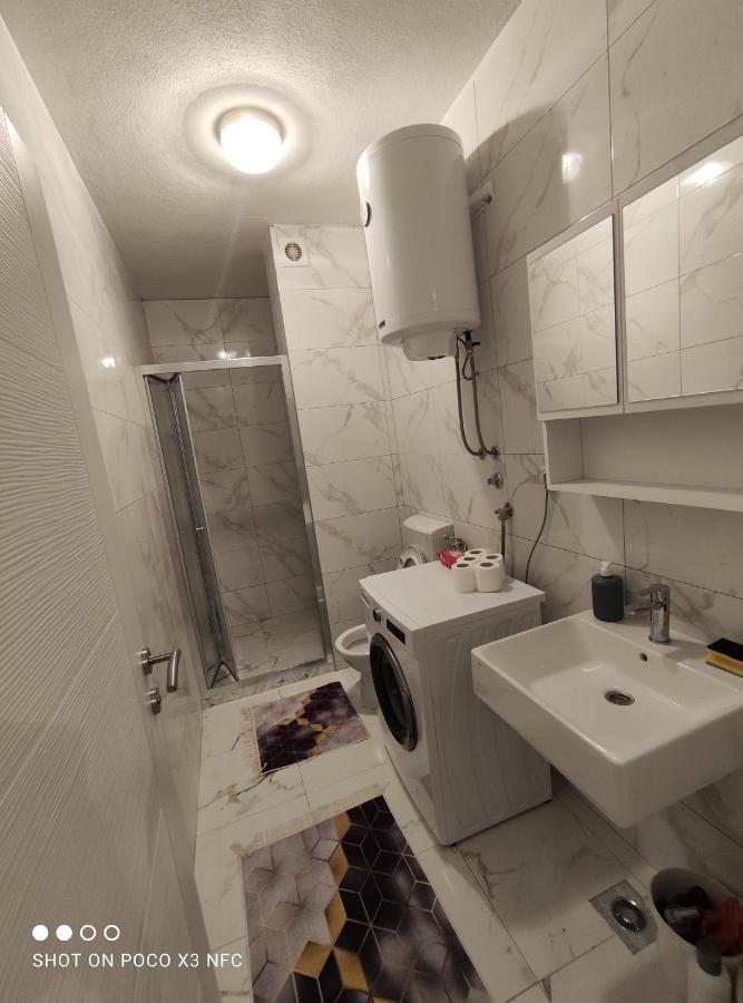 Nevesinje Apartman Deric מראה חיצוני תמונה
