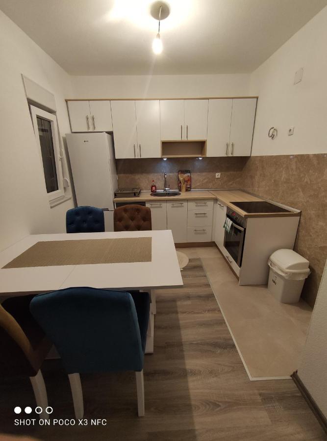 Nevesinje Apartman Deric מראה חיצוני תמונה